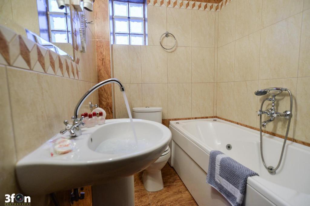 Guesthouse Kastro Édessa Eksteriør bilde